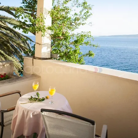 Apartment Beachfront Ljubica
