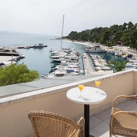 Beachfront Ljubica Apartment *